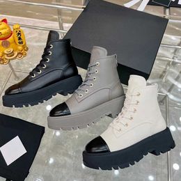 Designer Platform Women Short Boots Australian Cowhide Luxury Adjustable Lace Up Cowboy Winter Boots Fashion Ankle Boot With Box No464