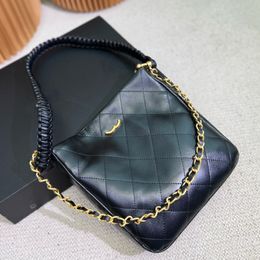 Womens Sheepskin Bucket Shoulder Bag Underarm Bag Diamond Checked Gold Hardware Metal Buckle Luxury Handbag Matelasse Chain Diagonal Shoulder Bag Travel 26/32cm