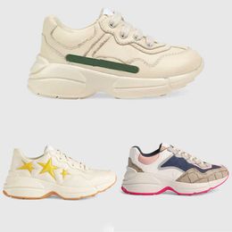 Womens Rhyton Leather Sneaker Designer Shoes Platform Retro Trainers Prints Rubber Thick Sole No319