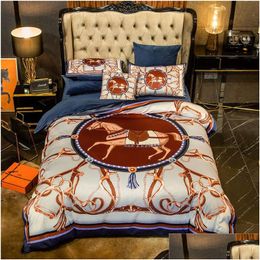 Bedding Sets Luxury Winter Autumn Designer Veet Queen King Size Duvet Er Bed Sheet Pillowcases Fashion Retro Designers Comforter Drop Dh7Ur