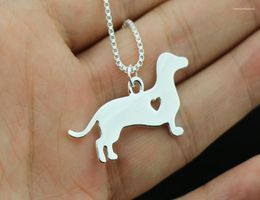 Pendant Necklaces Est Summer Fashion Cute Dachshund Necklace Metal Cartoon Dog Jewellery Golden Colours Plated 12pcs/lot