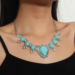 Navel Bell Button Rings Bohemian Style Turquoise V shaped Alloy Necklace for Women Wings Vintage Ethnic Choker Accessories 230830