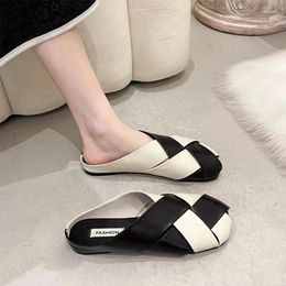 Slippers 2023 Women's Summer Outer Wear Plat PU Black White Non-slip Sandals For Woman Roman Beach Shoes
