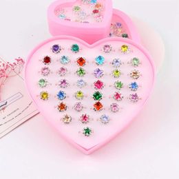 Children's ring set Rhinestone girls exquisite ring buckle color diamond cute baby adjustable love box 36 pieces