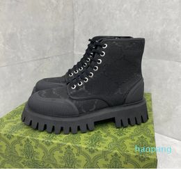 High Quality Designer Men Ankle Boots Mountaineering Interlocking Lacing Combat Boots Hiking Knight Women Fashion Jacquard Denim Letter Casual DHgate