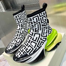 Future Designer Sneakers Mens Unicorn high top Sports Shoes Cool Style Bullet Head B Nail Air Cushion Elevated Sole Womens Socks Hoop Casual Shoes 35-46