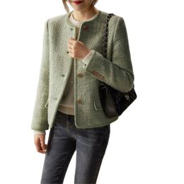 Womens Wool Blends Women Classic Green Woven Tweed Handcraft Short Faux Jacket Fall Slim Outwear Ladies Woollen Coat 230829