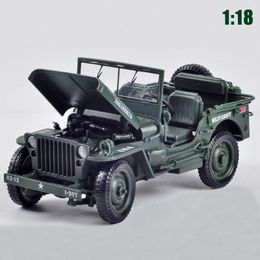 Diecast Model car 1 18 Tactical Military Model Old World War II Willis GP Military Alloy Car Model For Kids Toys Gifts Boy Vehicles 230829