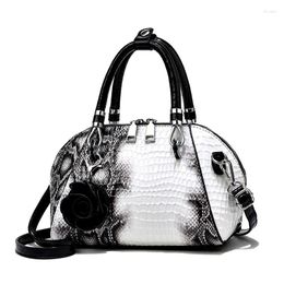 Evening Bags 2023 Vintage Snake Women Luxury Designer Shoulder Fringe Flower Crossbody Large Capacity PU Leather Handbags