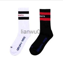 Andere Bekleidung Neue Damen bedruckte Socken niedliche Cartoon-Tier-Rosa-Panther-Socken Inschrift Schwarz Weiß Baumwolle lustige Socken Hip-Hop-Liebhaber-Socken J230830