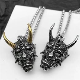 Pendant Necklaces Exquisite Gothic Ghost Mask Necklace Men s Classic Retro Punk Hip Hop Rock Jewellery Horror Halloween Gift 230912