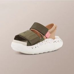 Sandals Women s Sports Design Sense Fashion All Match The Trend of Thick Soled Beach Shoes Step on Poo Feeling Casual 230830