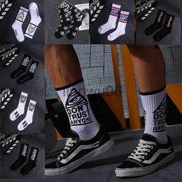 Others Apparel Hot Sale Popular Fashion Women Black White Letters Leaves Hip Hop Simple Long Street Skateboard Spring Autumn Socks For Girls J230830