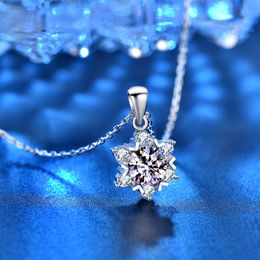 Mosang 925 Sterling Silver Necklace Jewelry Women's Versatile Snowflake Pendant Silver Jewelry Small Design Jewelry Gift