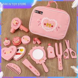 Beauty Fashion Wooden Girls Makeup Set Pink Make Up Bag Toy Wood Simulation Cosmetic Handbag Pretend Play Toys For Girl Children's Gifts 230830