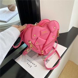 Spicy Girl Style One Shoulder Crossbody Bag for Women s 2023 New Small Market Motorcycle Clothing Netizen Love 230830