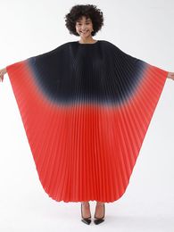 Casual Dresses TIANEPEI Pleated Gradient Dress Women 2023 Spring Original Designer Loose Plus Size Batwing Sleeves