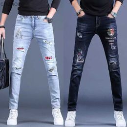 Mens High Quality Slim-fit Embroidery Jeans Light Luxury Ripped Stretch Prints Jeans Holes Patched Scratches Casual Denim Pants LST230831