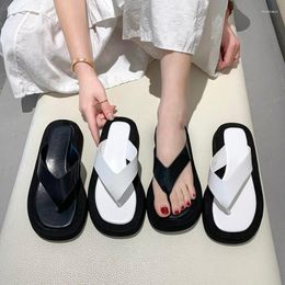 Slippers Large Size Sandals Summer Women's Solid Colour Korean Beach Herringbone Clip Platform