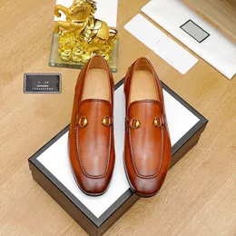 Свадебная кожа Oxfords Мужчины Большой размер 46 Дизайнерские туфли обувь скользит на дышащих туфлях.