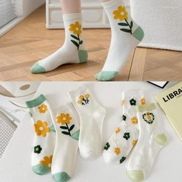 Women Socks 5Pair/lot Japanese Korean Style Flower Harajuku Kawaii Mid Tube Breathable Casual Short Cute