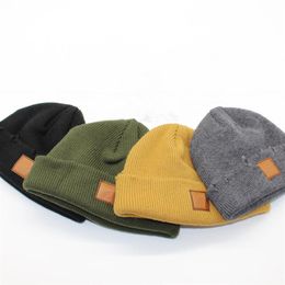 High Quality Men Designer Hat Winter Vintage Solid Colour Caps Warm Hats Womens Breathable Street Dance Cap2959