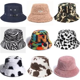Berets Winter Cotton Plush Bucket Hats Women Thick Warm Panama Cow Leopard Fisherman Hat Lady Girls Outdoor Travel Street Caps