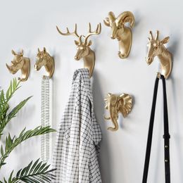 Decorative Objects Figurines Animal Creative Decorative Hook Punch-free Coat Hook Deer Head Wall Hanging Door Rear Wall Coat Key Holder 230830