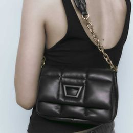 Fashionable Lingge PU flip underarm bag for female niche soft leather quilted handbag, simple one shoulder crossbody bag 2023 230831