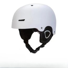 Cycling Helmets Adult Ski for Snowboarding Indoor Outdoor Snow Helmet Breathable and Warm Head Protective Gear Men Women 230830