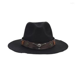 Berets Black Series Breathable Cowboy Hat Large Brim Casual Sunproof With Ethnic Style Rope Decor