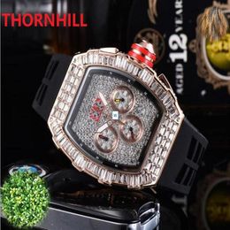 Men Fashion Sport Shinning Watches Hip Hop Mens Quartz Chronograph ICE-Out Bling Bracelet All Dial Work Rubber Calendar Designer d288l