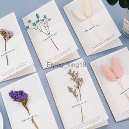 10Pcs Creative Dried Flowers + Paper Card Folding Greeting Thanksgiving Christmas Birthday Party Wedding Invitation LST230831