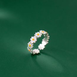 Vintage Daisy Flower Rings For Women Korean Style Adjustable Opening Finger Ring Bride Wedding Engagement Statement Jewellery Gif Wholesale YMR004