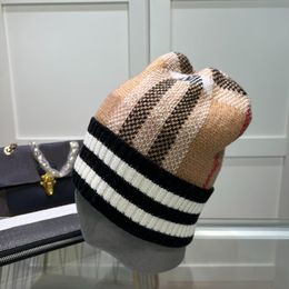 Stripe Beanie Mens Women Skull Caps Winter Warm Plaid Knitted Hat Cold-proof Classic Stretch Hat 6 Colours High Quality