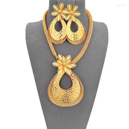 Necklace Earrings Set Big Flower Moroccan Dubai For Women Light Weight Pendant Earring Ring Wedding Anniversary Gifts