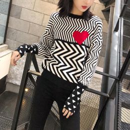 Women's Sweaters Wavy Stripe Colour Matching Knitted Love Pullover Personality O-Neck Long Sleeve Sweater Street Cute Tops Autumn Winter