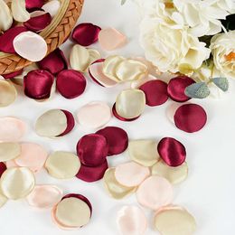 Decorative Flowers 100/200pcs 3cm Artificial Silk Rose Flower Petal DIY Wedding Scene Accessories For Romantic Home Decorations Fake