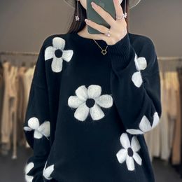 Women's Sweaters 100 Wool Sweater Round Neck Knitted Long Sleeve Loose Bottom Top 2023 AutumnWinter Fashion Coat 230831