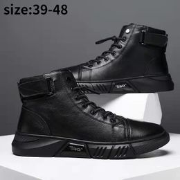 Botlar Sonbahar yüksek iş ayakkabıları erkekler için platform ayak bileği botları moda kalitesi botları açık patik zapatos de hombre 230830