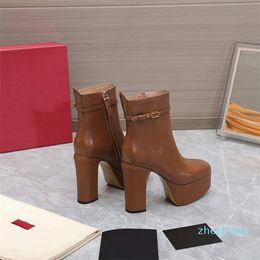 2023-platform Ankle Boots sole Almond toe Chunky heel 12.5cm booties Women's luxury designers Dress Wedding Evening zip 35-41