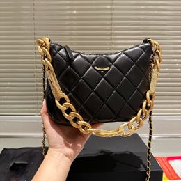 Designer Womens Leather Shoulder Bag Underarm Bag Double Chain Luxury Handbag Thick Chain Diagonal Shoulder Bags Diamond Check Hardware Metal Buckle Purse 25x16cm