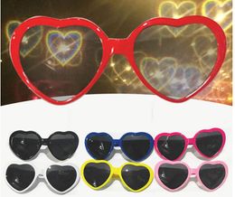 Love Special Effect Heart-shaped glasses sunglasses Fashion Heart Diffraction Sunglasses Watch The Night Lights Become Love Effect