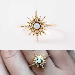 Cluster Rings New Design Valentine Gift Sun Burst North Star Charm Rings Pave Clear Cz Opal Delicate Minimal Fashion Women Lady Jewellery G230228