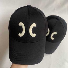 CEE designer Ball Caps Embroidered mens and womens casual super stylish vintage sunscreen baseball cap black dark blue With BOX