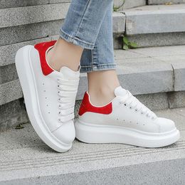 2023 Oversized Casual Shoes Designer Logo White Black Genuine Leather Luxury Velvet Suede men Espadrilles Trainers women Flats Lace Up Platform Sneakers With Box