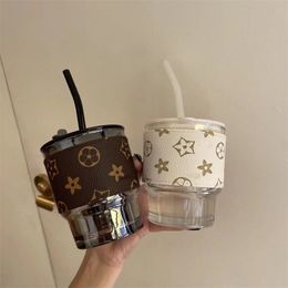 INS Tumblers high-value drinking cup straw cup light luxury glass cup portable niche student female coffee cup
