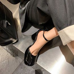 Dress 2023 Spring New Shoes Round Toe Chunky Heel modern Sandals Solid Women High Heels Genuine Leather heels womenL230301