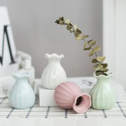 Vases Creative Ceramic Mini Vase Modern Living Room Hydroponic Green Plants Furnishings Home Wedding Desktop Decoration Accessories