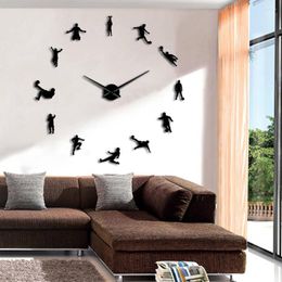 Wall Clocks Football Players Contemporary Soccer Game DIY Large Clock Watch Kids Fans Living Room Hall Decor Boy Gift